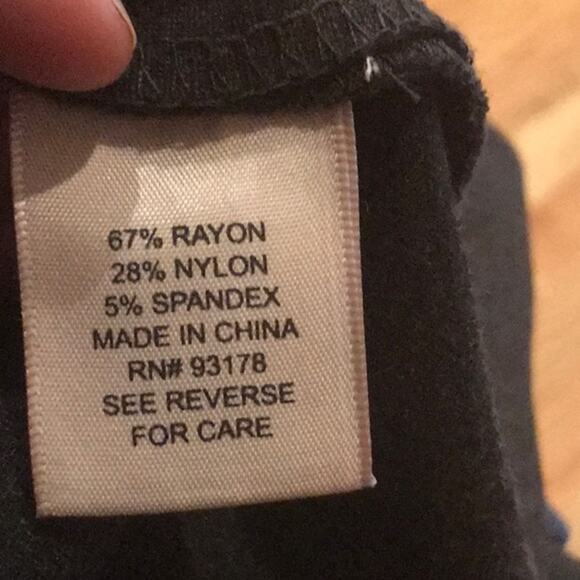 Philosophy dark gray pencil skirt with gold exposed zipper size 4 - Picture 6 of 6